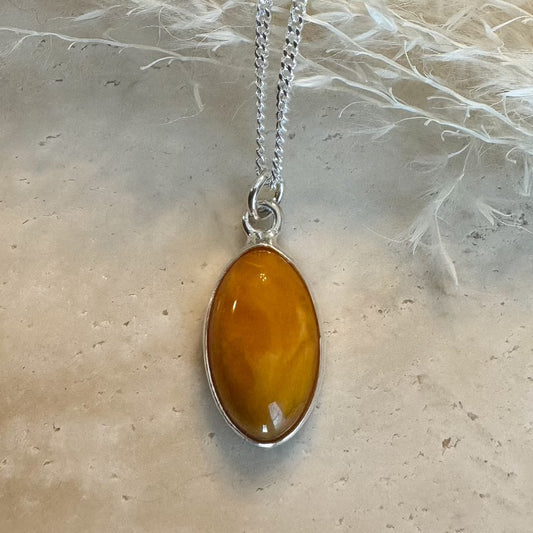 Butter Amber Gemstone Necklace